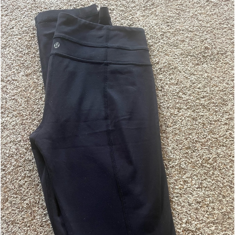 Lulu lemmon size 6 black straight leg yoga pants